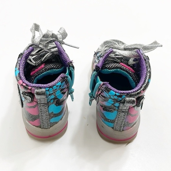 Athletic Works animal print toddler girls light up sneakers - Picture 7 of 8